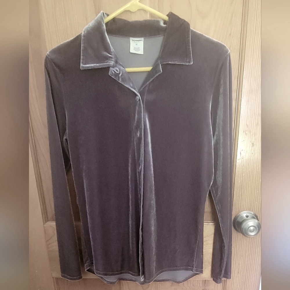Gunmetal gray velvet blouse
